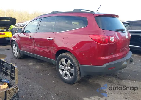 2012 Chevrolet Traverse 1Lt z USA, uszkodzony, nr VIN 1GNKVGED2CJ363730